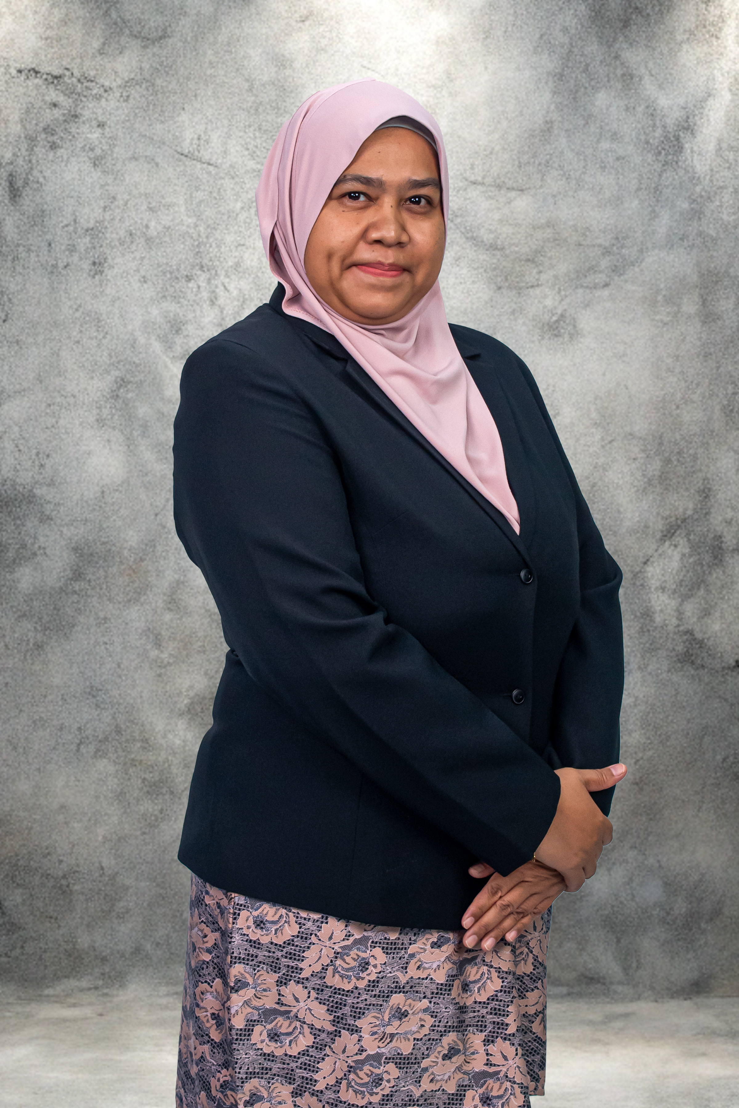 Dr. Noor Suhana binti Adzahar