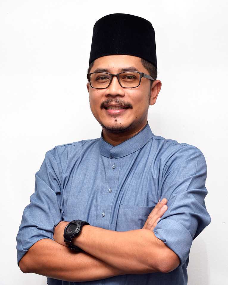 Associate Professor Dr. Saifful Kamaluddin bin Muzakir @ Lokman 